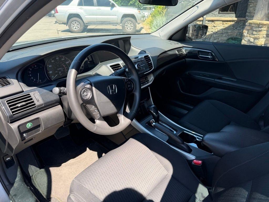 Honda Accord Sedan 4dr I4 CVT Sport 2015