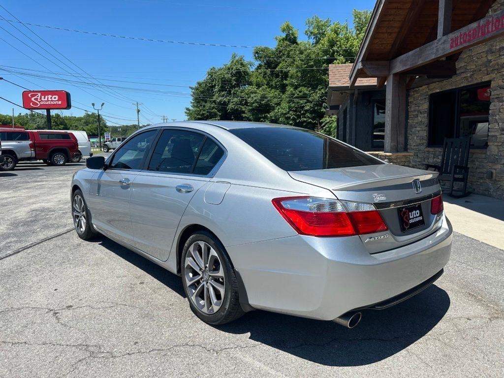 Honda Accord Sedan 4dr I4 CVT Sport 2015