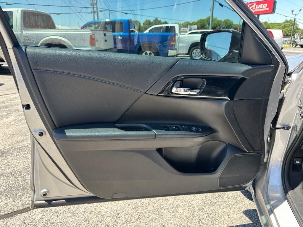 Honda Accord Sedan 4dr I4 CVT Sport 2015