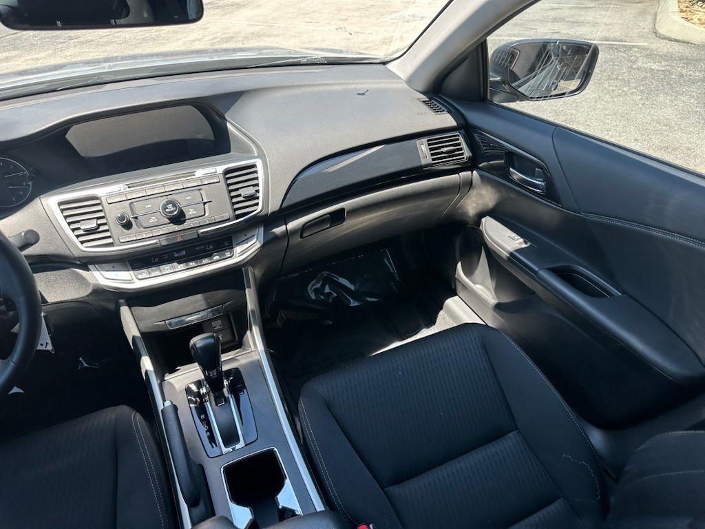 Honda Accord Sedan 4dr I4 CVT Sport 2015