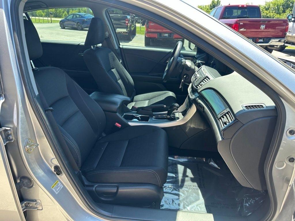Honda Accord Sedan 4dr I4 CVT Sport 2015