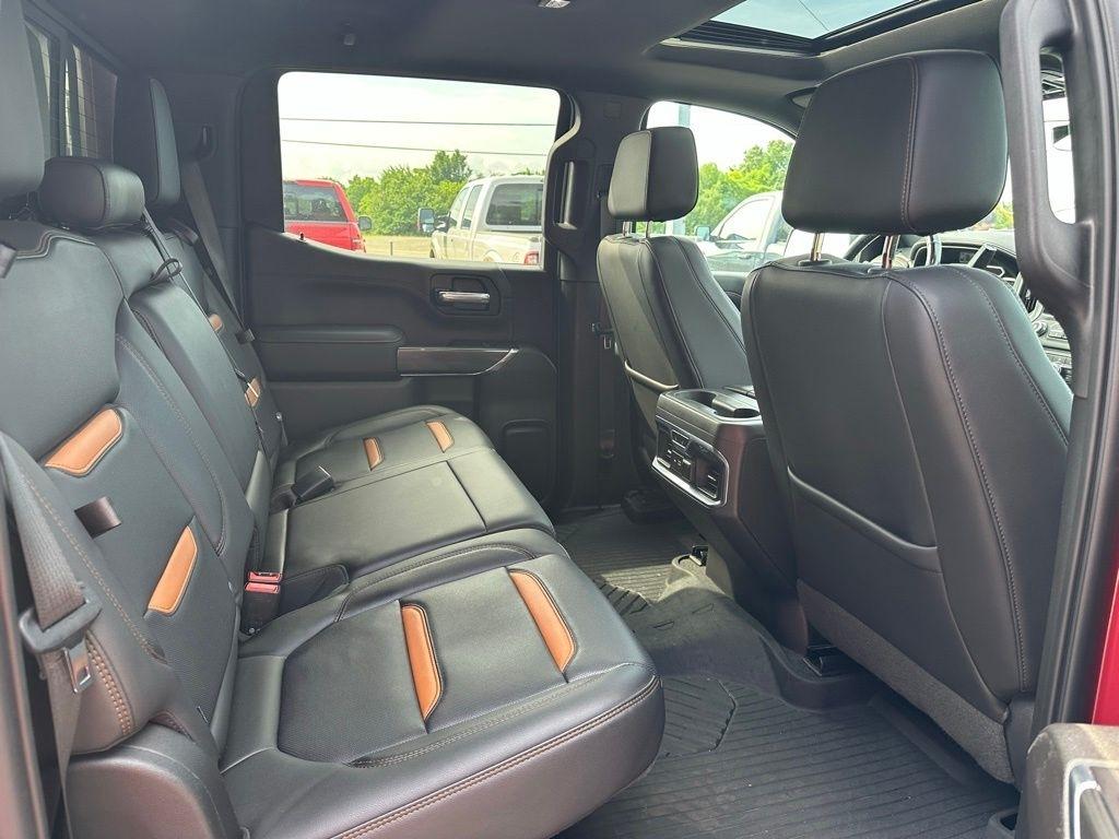 GMC Sierra 1500 4WD Crew Cab 157" AT4 2020