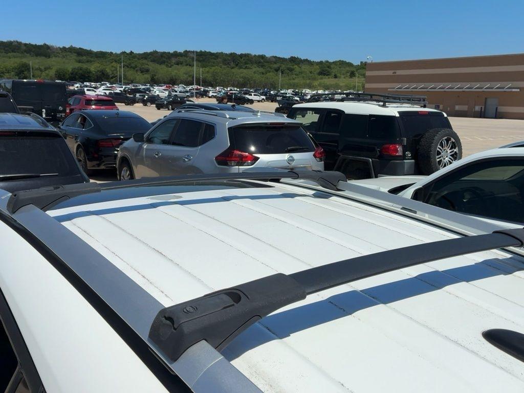 Toyota RAV4 FWD 4dr XLE (Natl) 2015