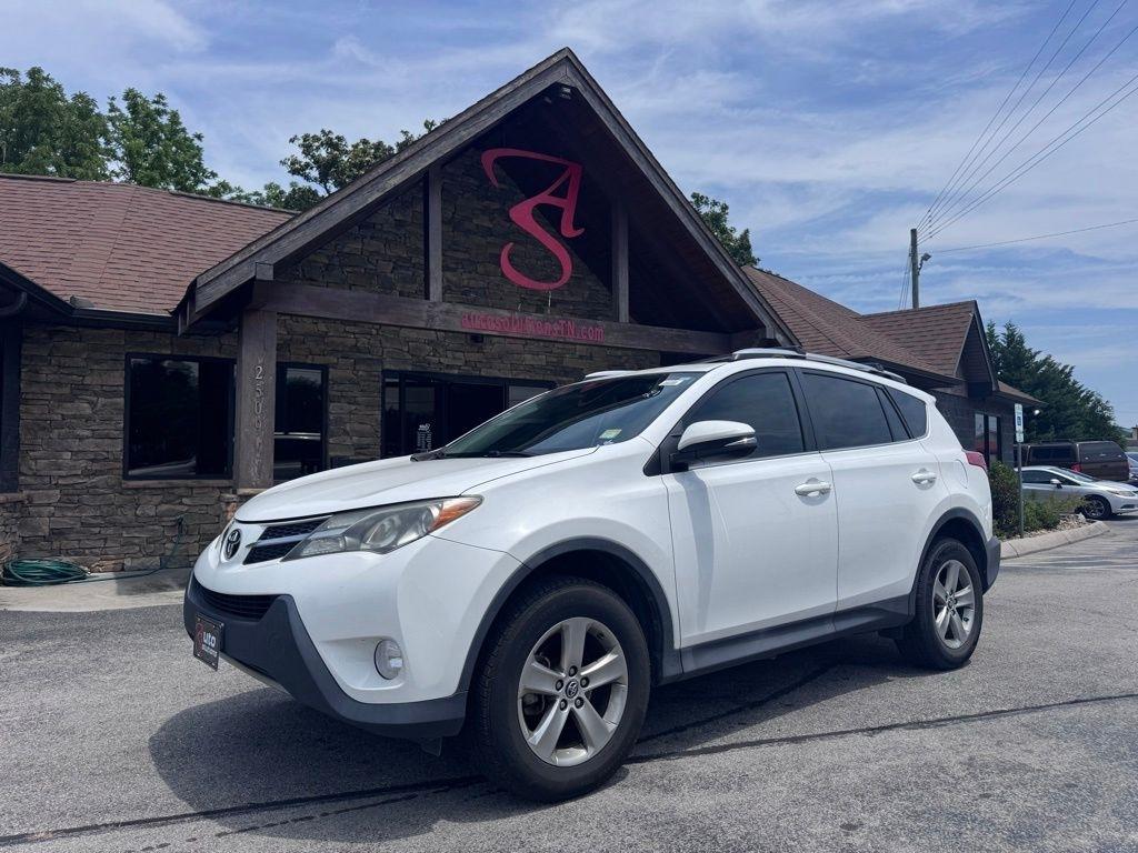 Toyota RAV4 FWD 4dr XLE (Natl) 2015