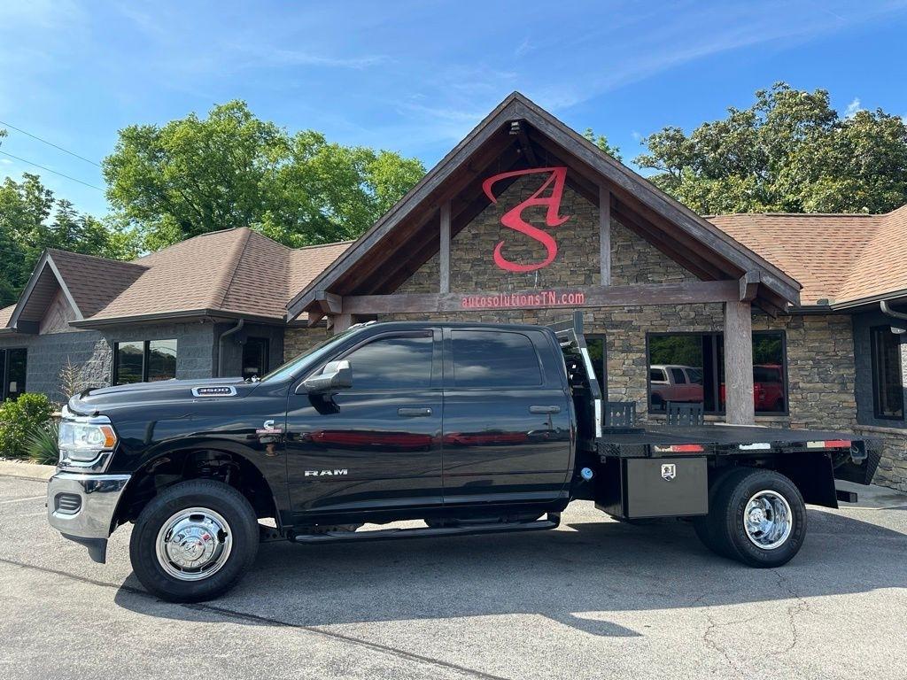 RAM 3500 Chassis Cab Tradesman 4WD Crew Cab 60" CA 172.4" WB 2019