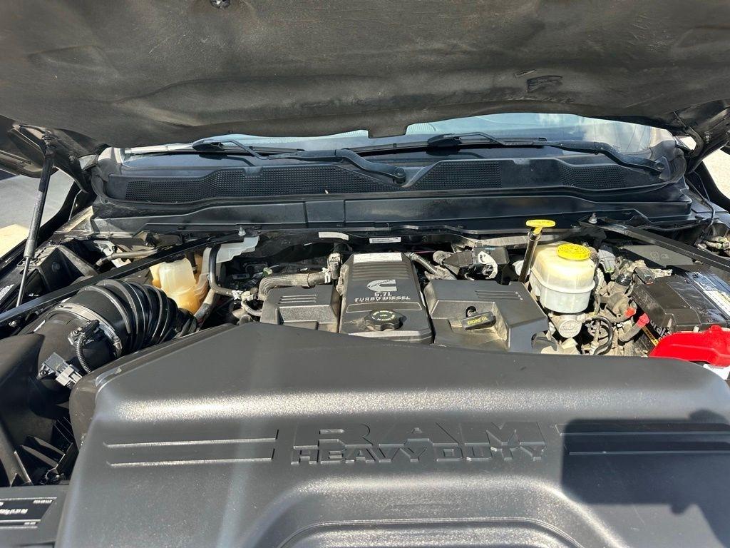 RAM 3500 Chassis Cab Tradesman 4WD Crew Cab 60" CA 172.4" WB 2019