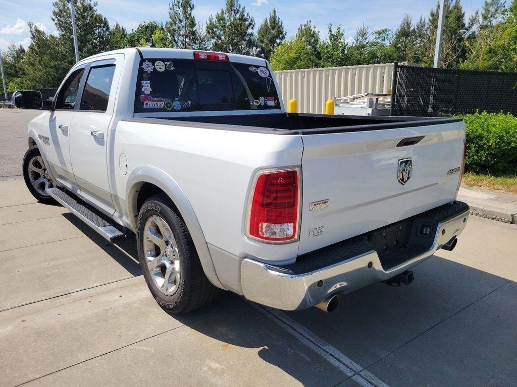 RAM 1500 4WD Crew Cab 140.5" Laramie 2013