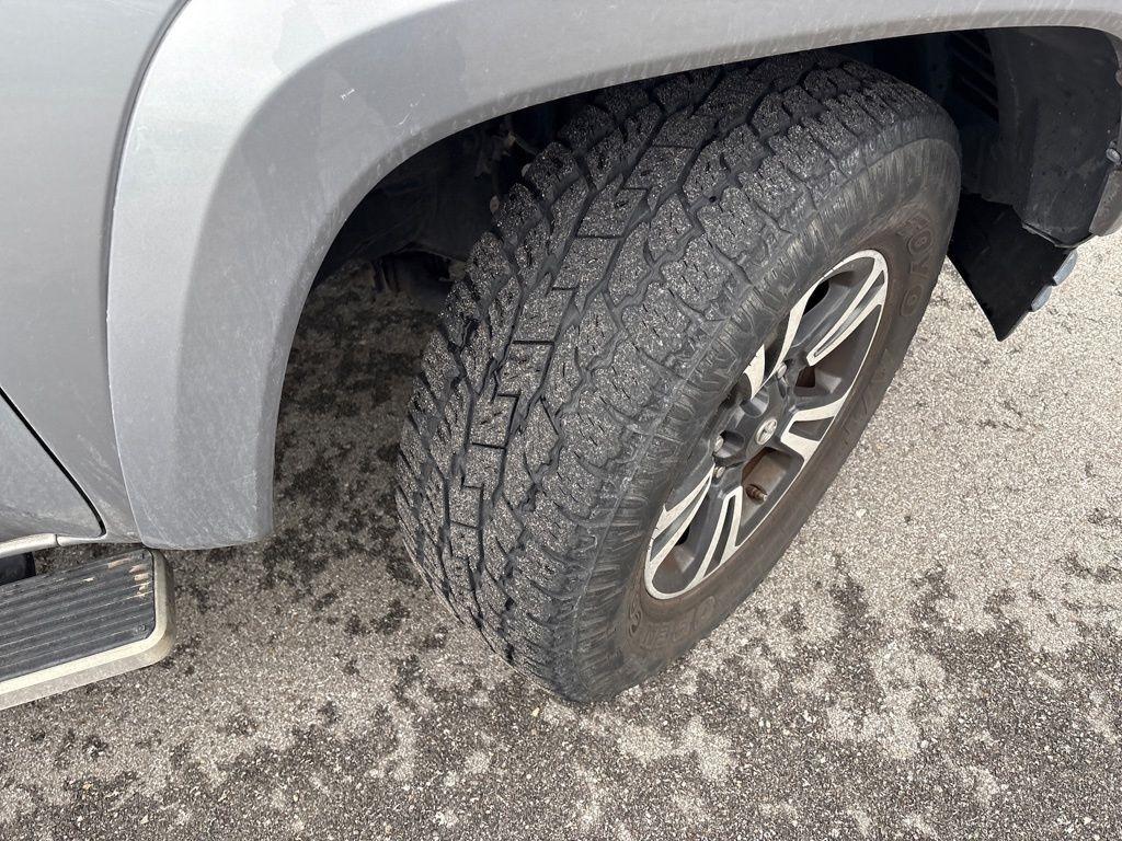Toyota Tacoma 2WD Double Cab V6 AT TRD Off Road (Natl) 2016