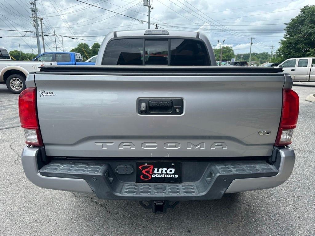 Toyota Tacoma 2WD Double Cab V6 AT TRD Sport (Natl) 2016