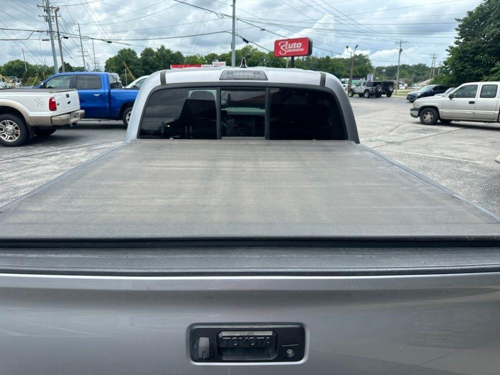 Toyota Tacoma 2WD Double Cab V6 AT TRD Sport (Natl) 2016