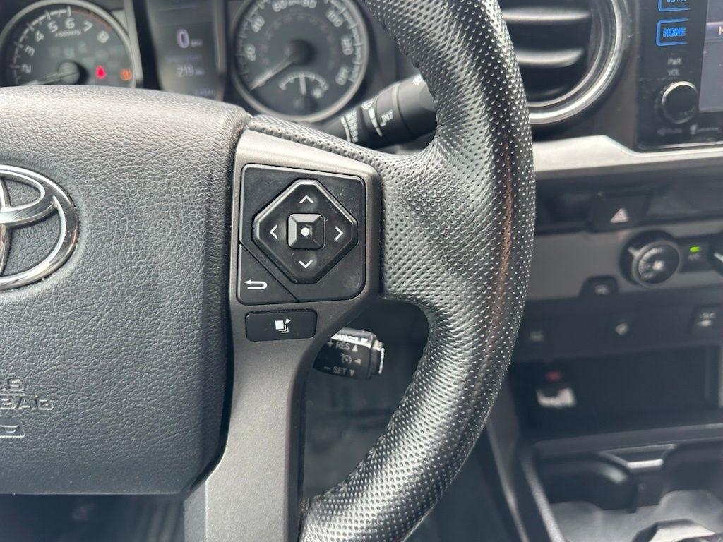 Toyota Tacoma 2WD Double Cab V6 AT TRD Sport (Natl) 2016