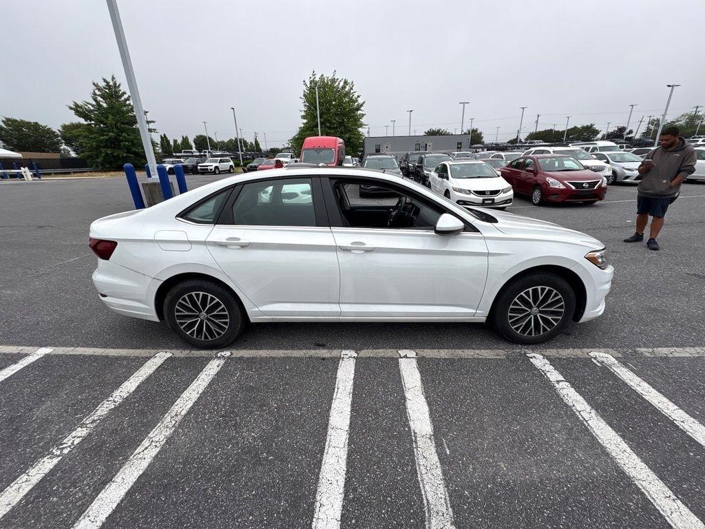 Volkswagen Jetta R-Line Auto w/SULEV 2020