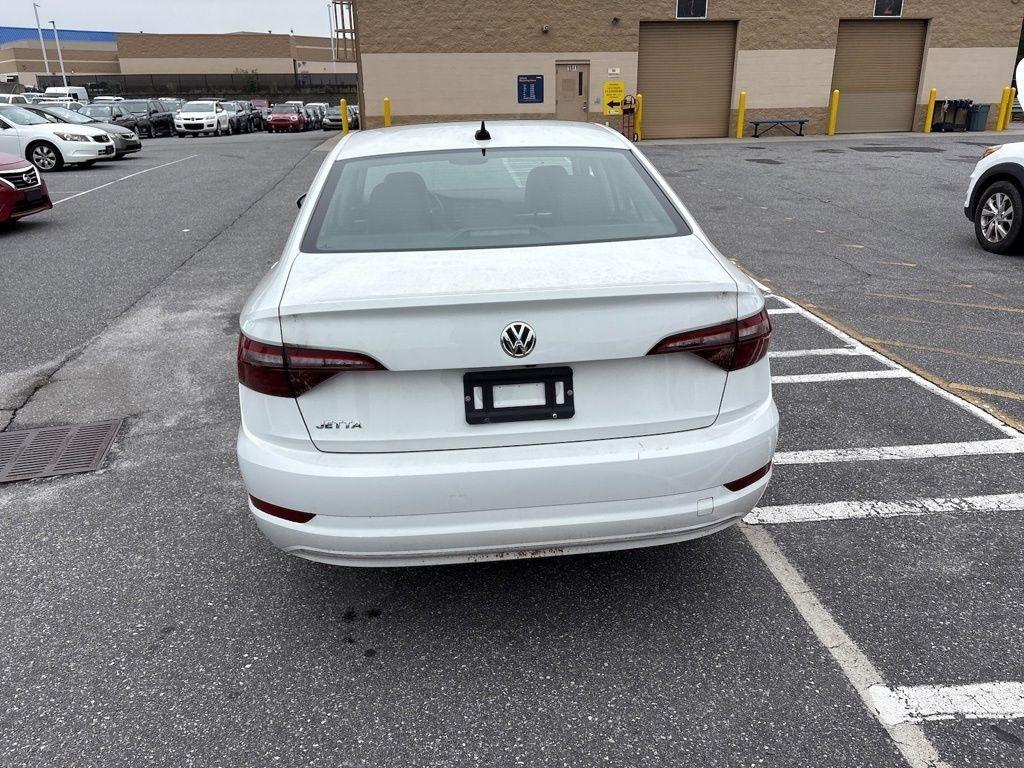 Volkswagen Jetta R-Line Auto w/SULEV 2020