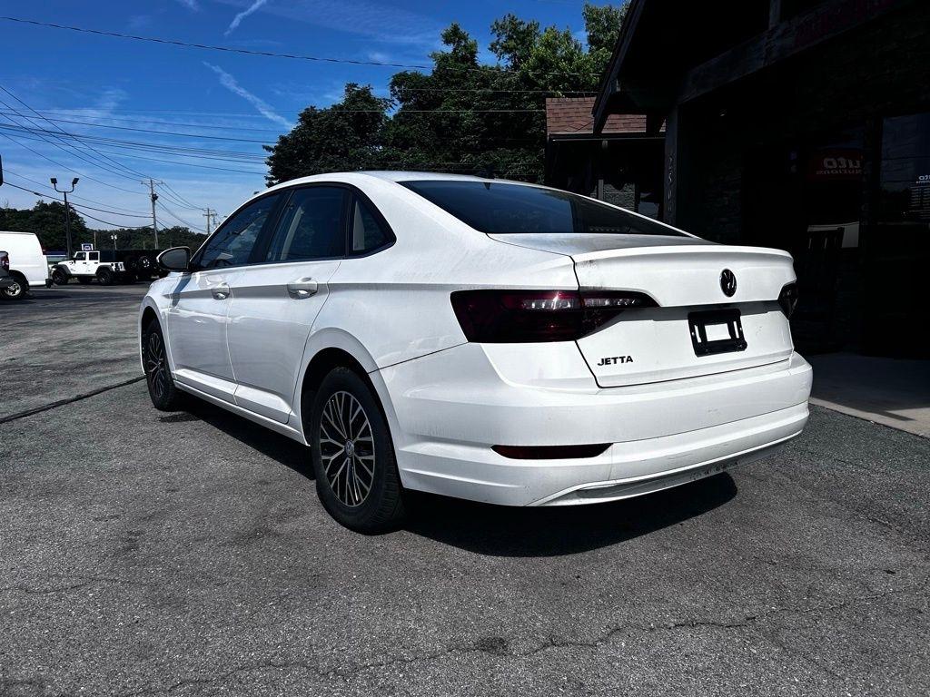 Volkswagen Jetta R-Line Auto w/SULEV 2020