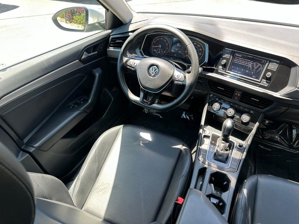 Volkswagen Jetta R-Line Auto w/SULEV 2020