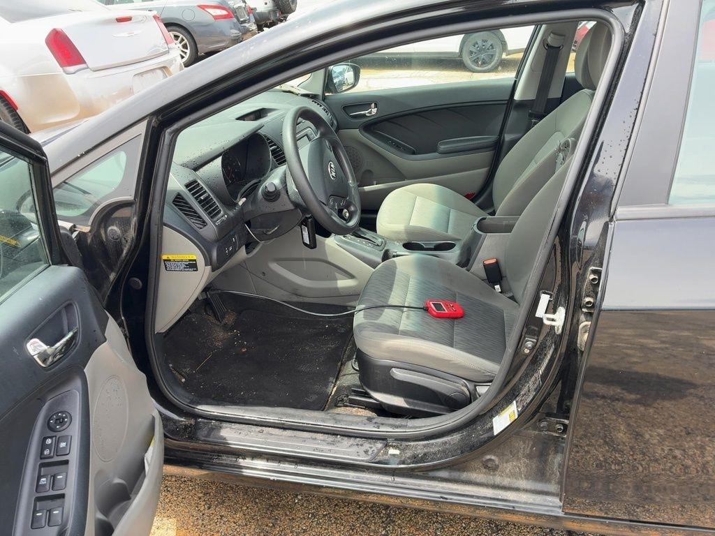 Kia Forte 4dr Sdn Auto LX 2015