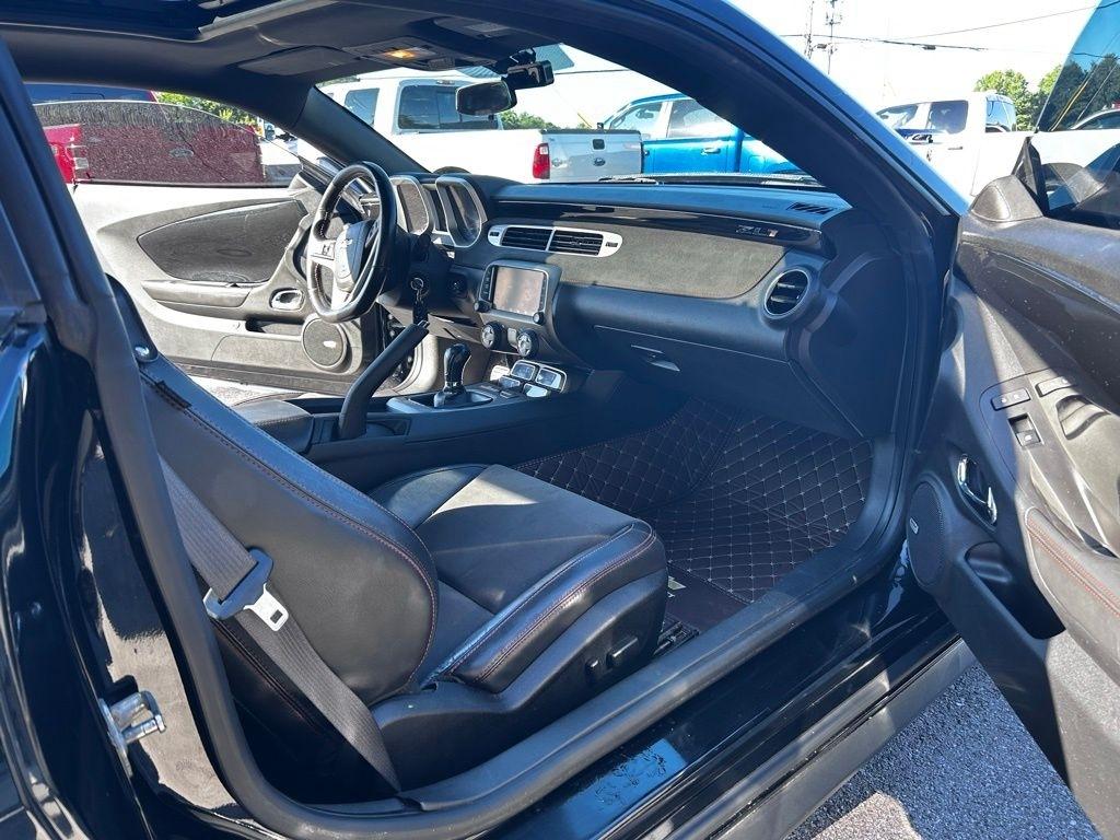Chevrolet Camaro 2dr Cpe ZL1 2013
