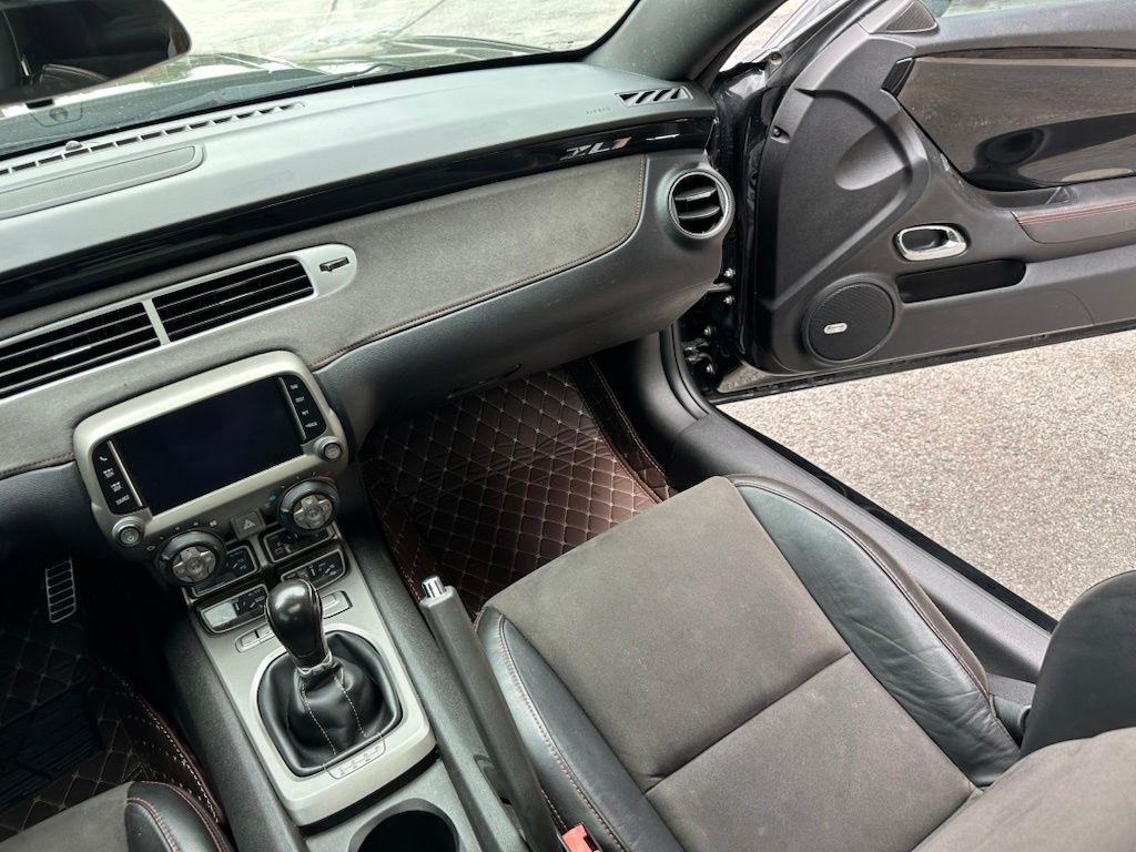 Chevrolet Camaro 2dr Cpe ZL1 2013