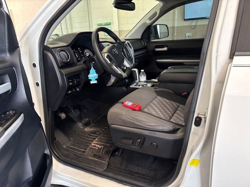 Toyota Tundra 4WD 1794 Edition CrewMax 5.5' Bed 5.7L (Natl) 2019