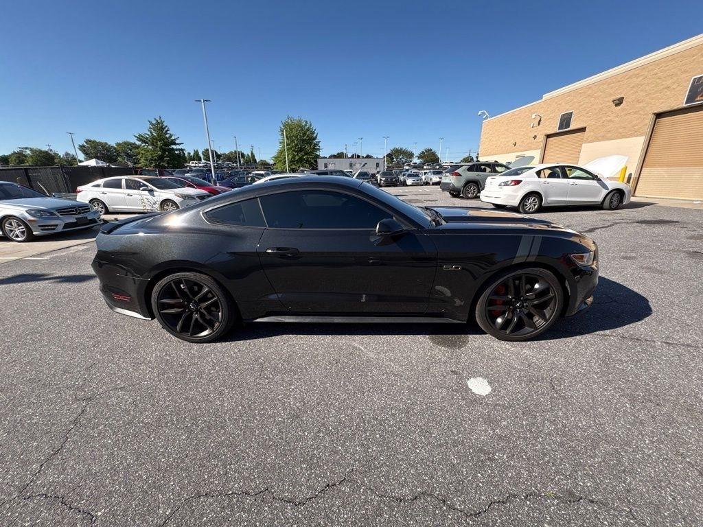 Ford Mustang GT Fastback 2017