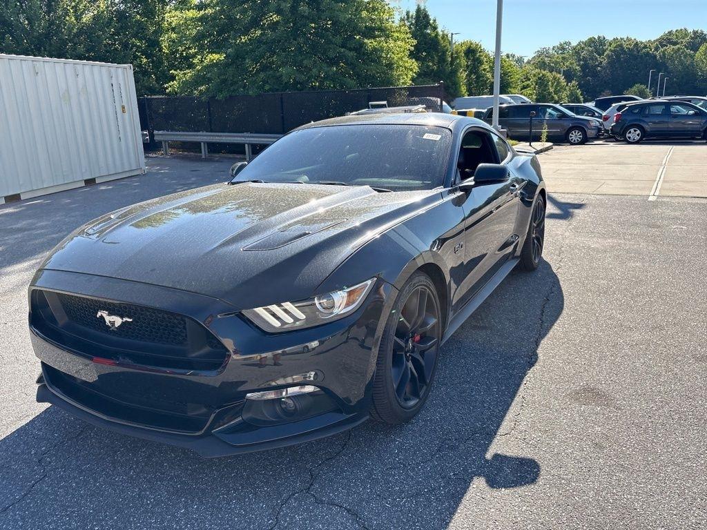 Ford Mustang GT Fastback 2017