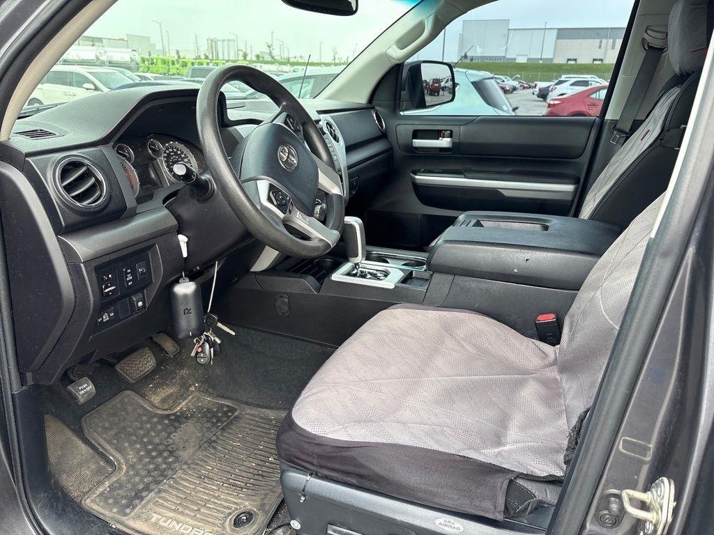 Toyota Tundra 4WD Truck CrewMax 5.7L FFV V8 6-Spd AT TRD Pro (Natl) 2015