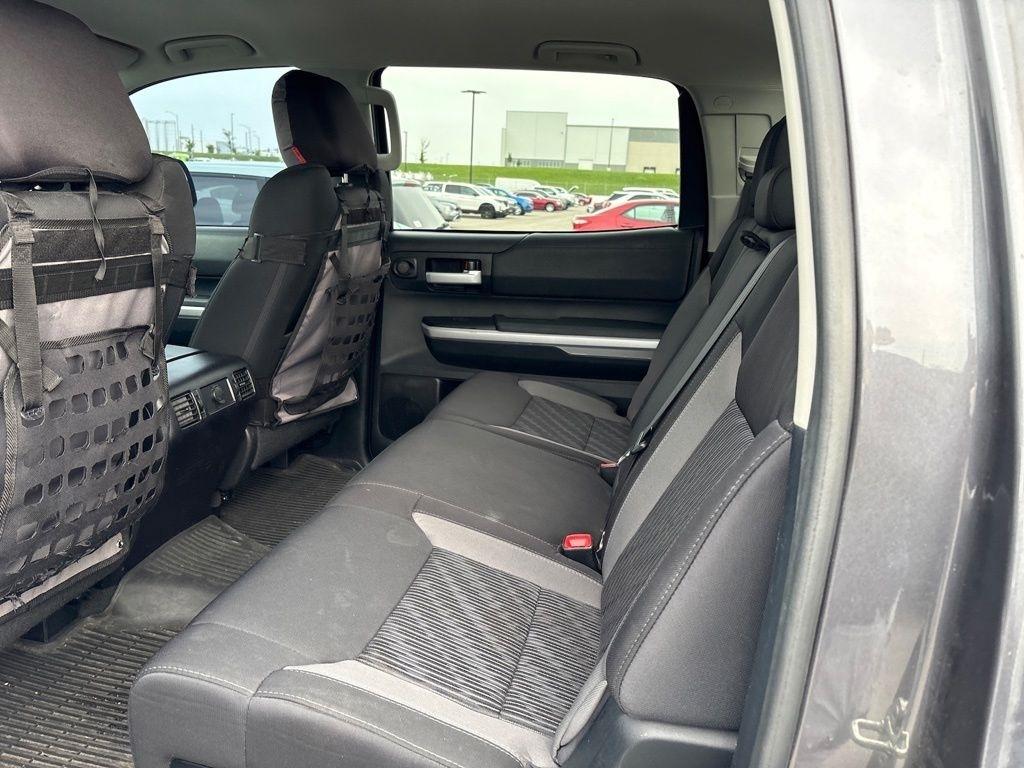 Toyota Tundra 4WD Truck CrewMax 5.7L FFV V8 6-Spd AT TRD Pro (Natl) 2015