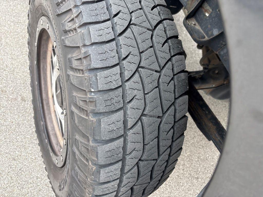 Toyota Tundra 4WD Truck CrewMax 5.7L FFV V8 6-Spd AT TRD Pro (Natl) 2015