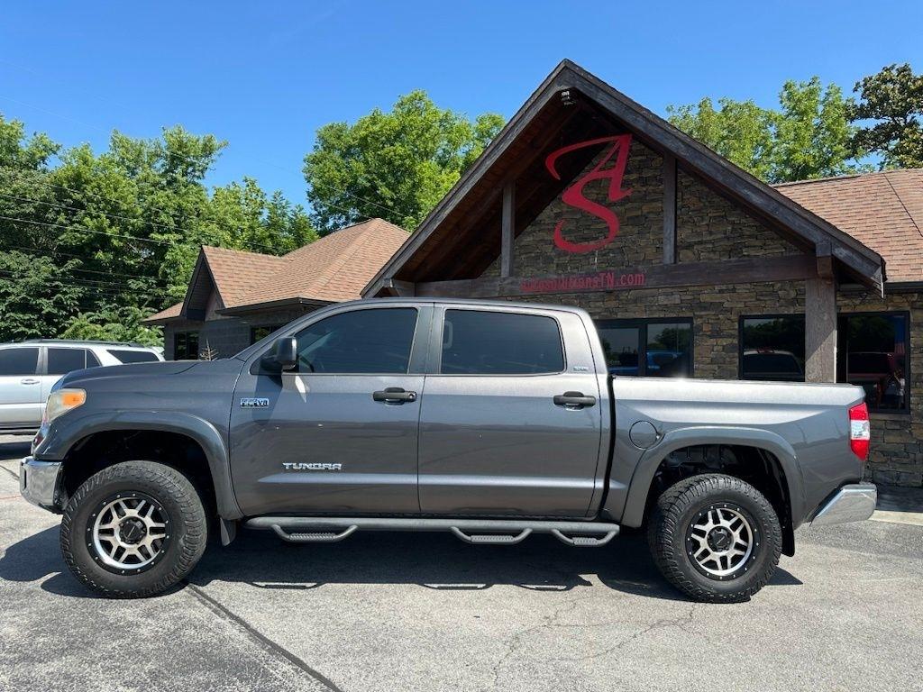 Toyota Tundra 4WD Truck CrewMax 5.7L FFV V8 6-Spd AT TRD Pro (Natl) 2015