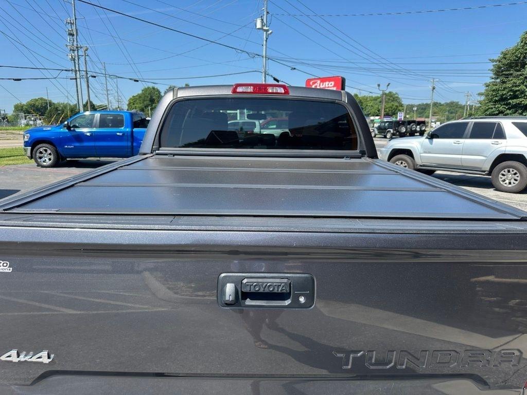 Toyota Tundra 4WD Truck CrewMax 5.7L FFV V8 6-Spd AT TRD Pro (Natl) 2015