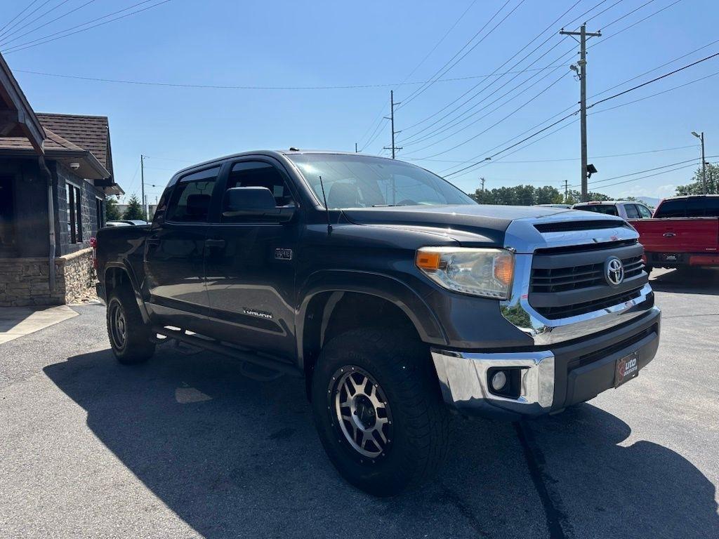 Toyota Tundra 4WD Truck CrewMax 5.7L FFV V8 6-Spd AT TRD Pro (Natl) 2015