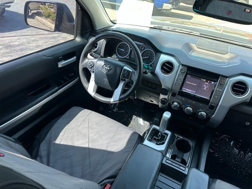 Toyota Tundra 4WD Truck CrewMax 5.7L FFV V8 6-Spd AT TRD Pro (Natl) 2015
