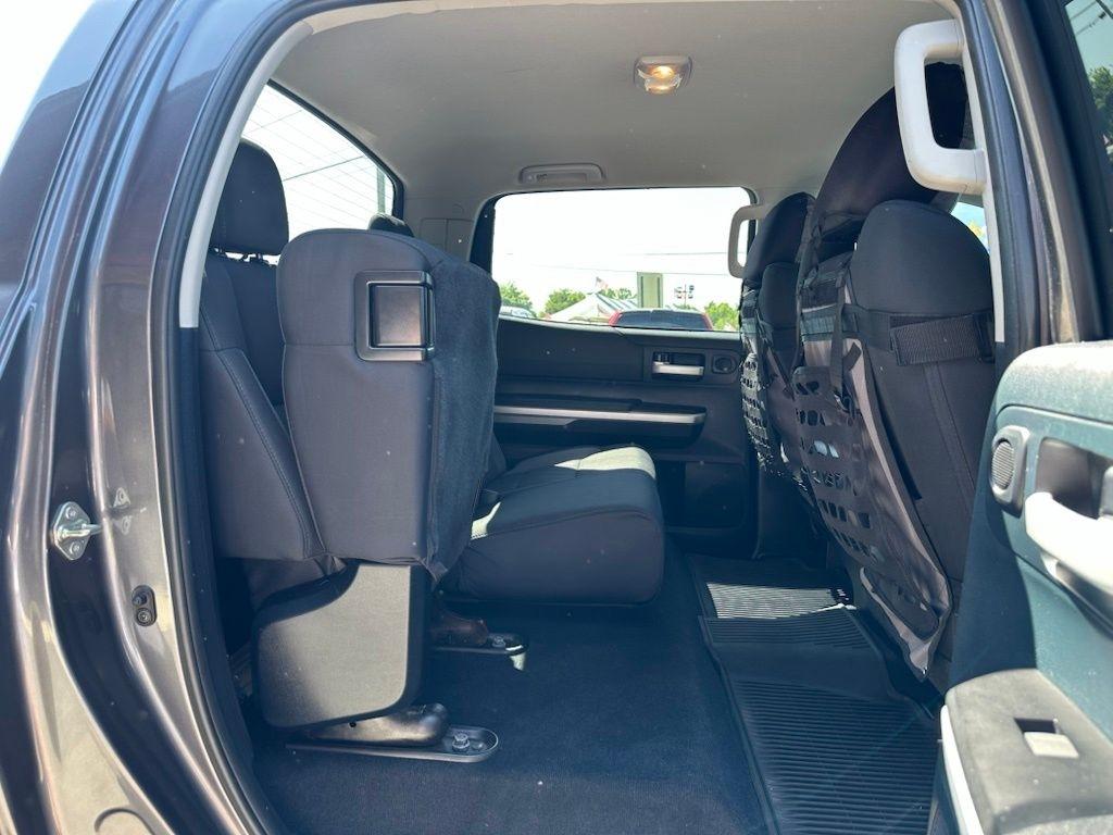Toyota Tundra 4WD Truck CrewMax 5.7L FFV V8 6-Spd AT TRD Pro (Natl) 2015
