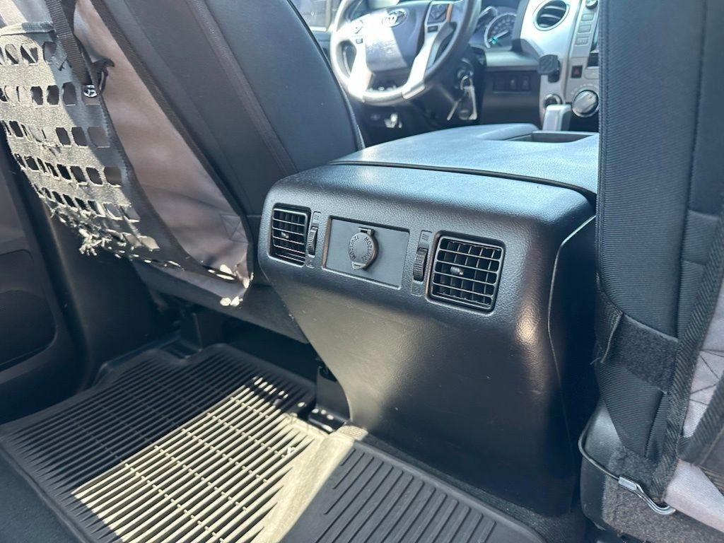 Toyota Tundra 4WD Truck CrewMax 5.7L FFV V8 6-Spd AT TRD Pro (Natl) 2015