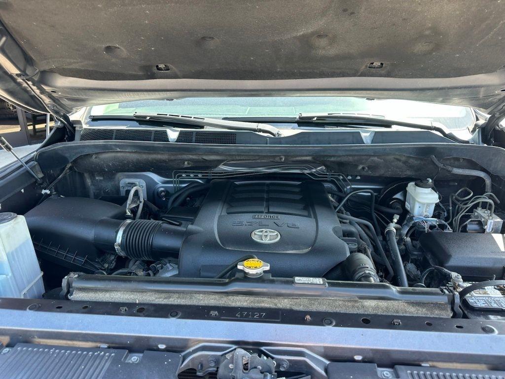 Toyota Tundra 4WD Truck CrewMax 5.7L FFV V8 6-Spd AT TRD Pro (Natl) 2015