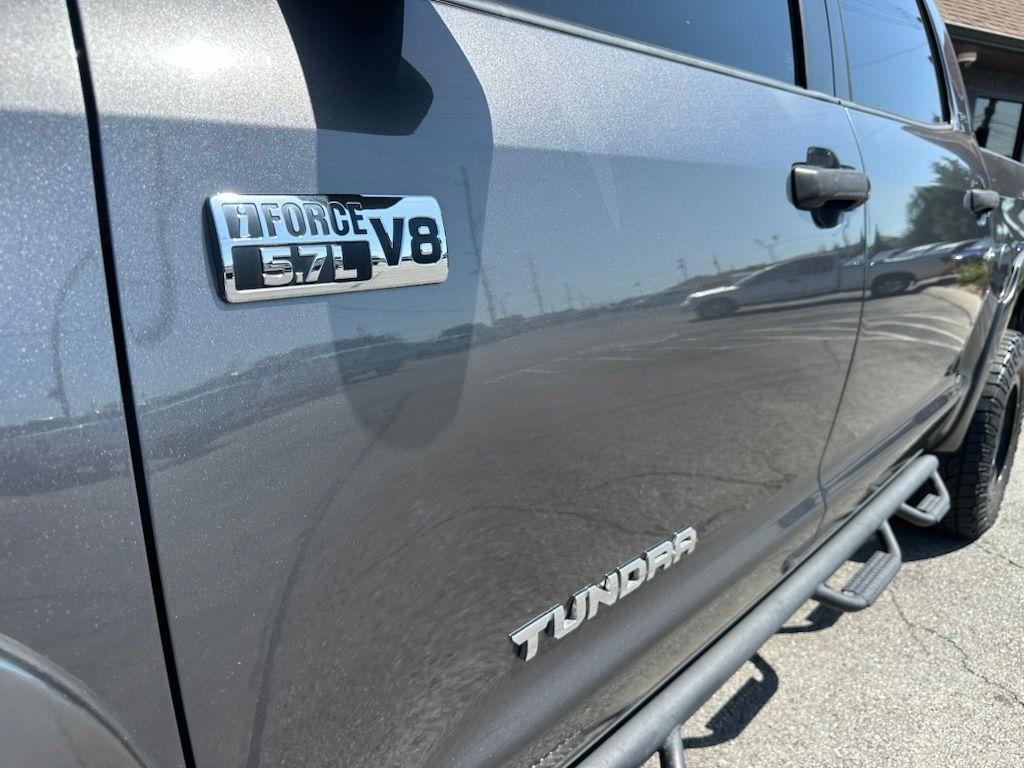 Toyota Tundra 4WD Truck CrewMax 5.7L FFV V8 6-Spd AT TRD Pro (Natl) 2015