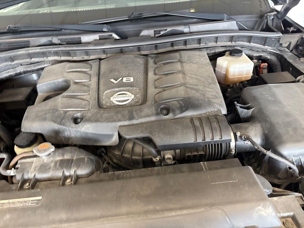 Nissan Armada 4x4 Platinum 2019