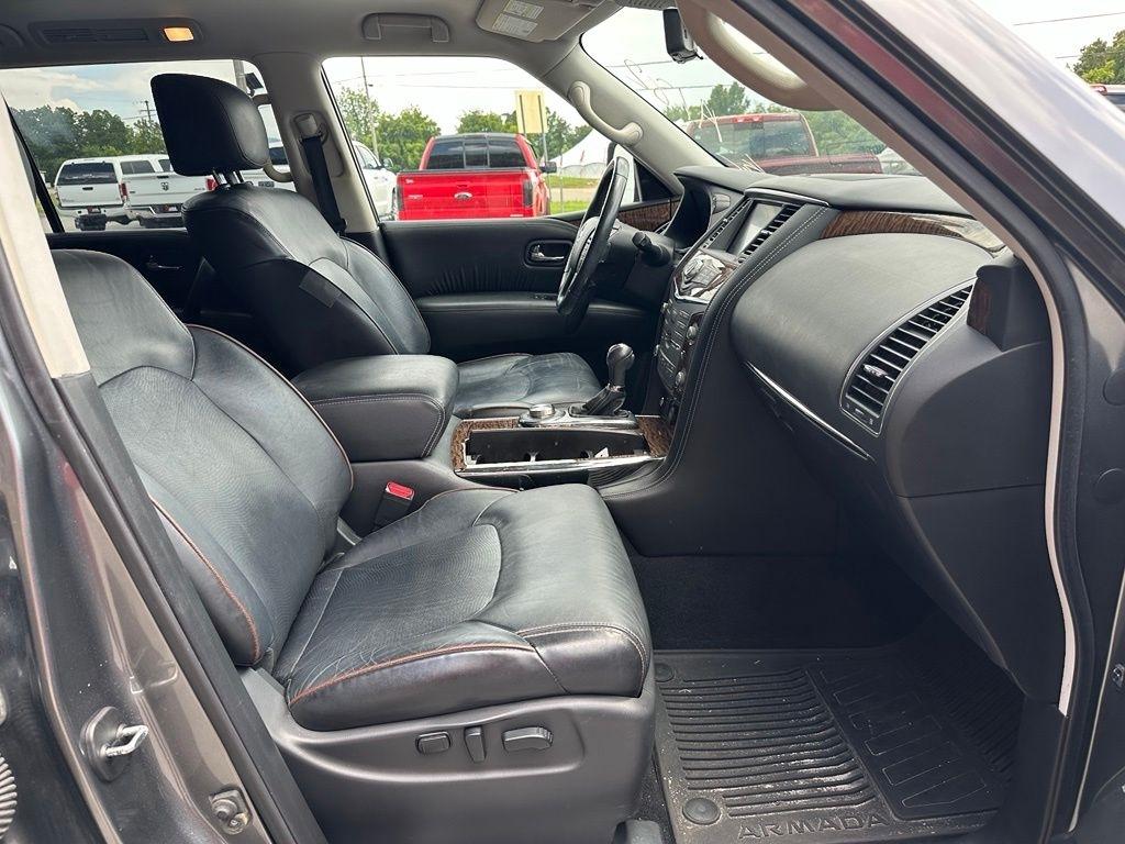 Nissan Armada 4x4 Platinum 2019