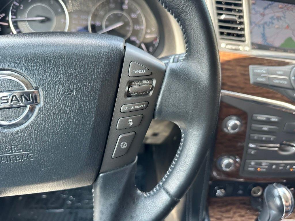 Nissan Armada 4x4 Platinum 2019