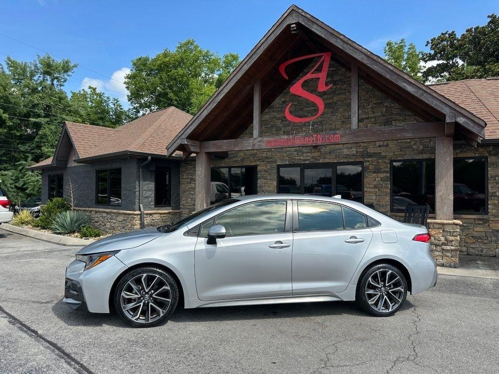 Toyota Corolla Nightshade CVT (Natl) 2020