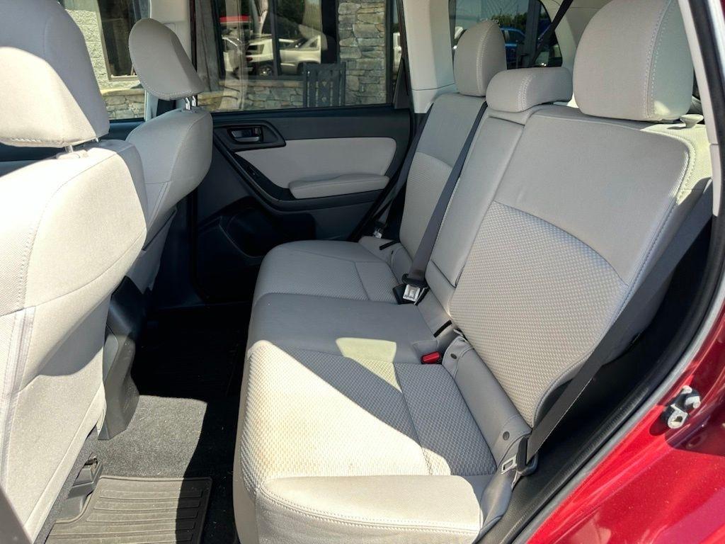 Subaru Forester 4dr CVT 2.5i Premium PZEV 2015