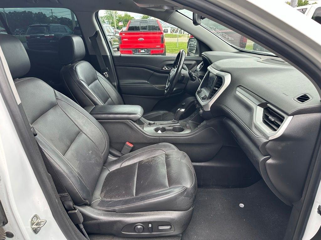 GMC Acadia FWD 4dr SLT w/SLT-1 2019