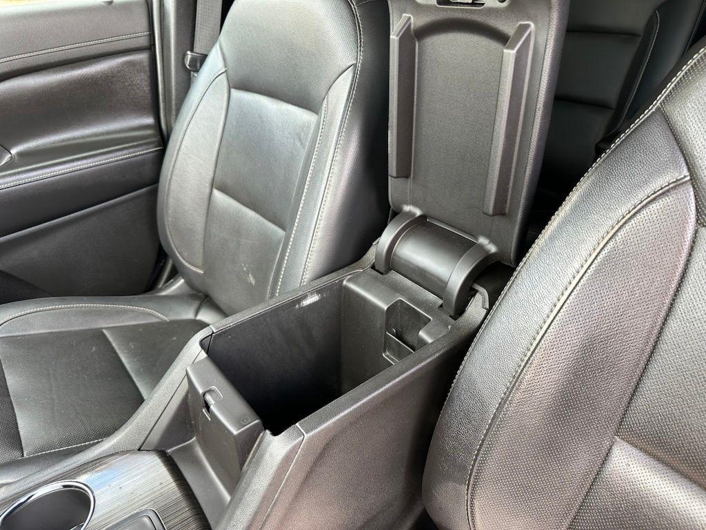 GMC Acadia FWD 4dr SLT w/SLT-1 2019