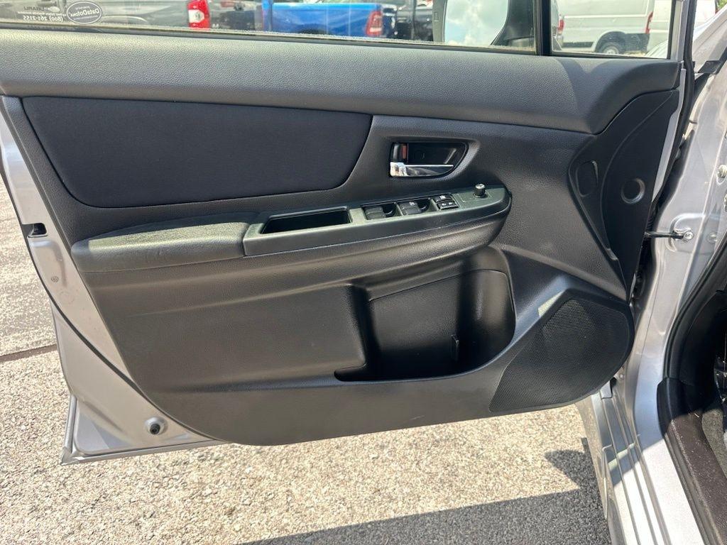 Subaru Impreza Wagon 5dr Auto 2.0i Sport Premium 2013