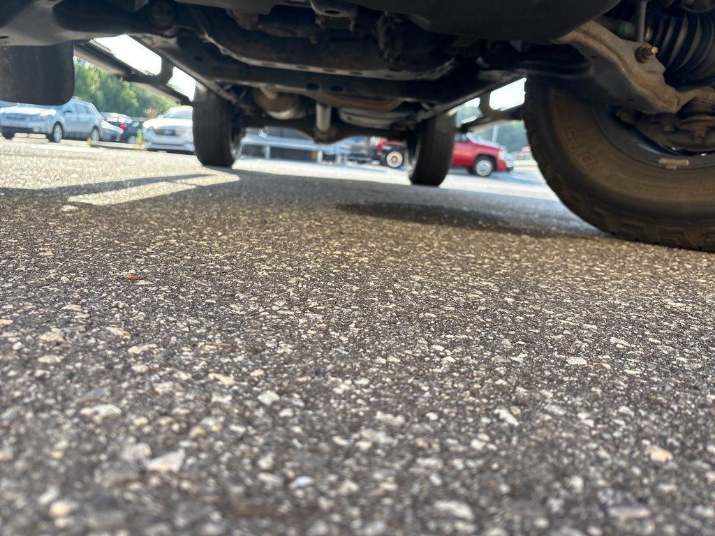 Toyota Tacoma 4WD Double Cab V6 AT (Natl) 2015