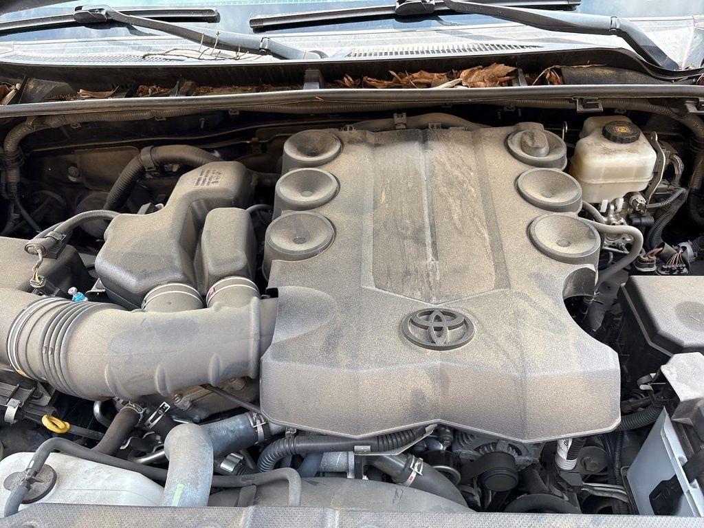 Toyota 4Runner TRD Off Road Premium 4WD (Natl) 2017