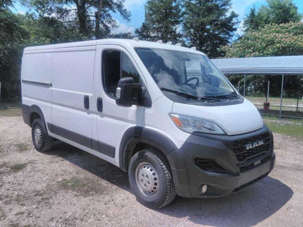 RAM ProMaster Cargo Van Tradesman 2500 Low Roof 136" WB w/Pass Seat 2025