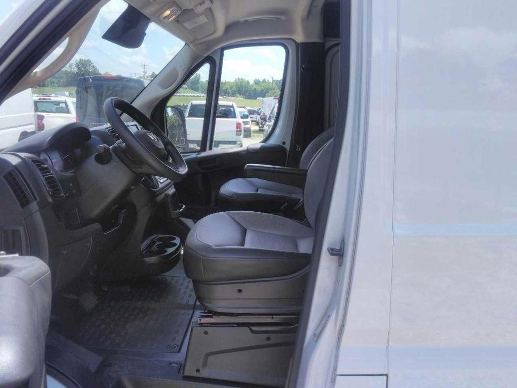 RAM ProMaster Cargo Van Tradesman 2500 Low Roof 136" WB w/Pass Seat 2025