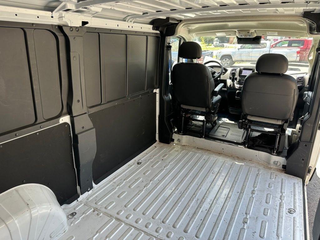 RAM ProMaster Cargo Van Tradesman 2500 Low Roof 136" WB w/Pass Seat 2025