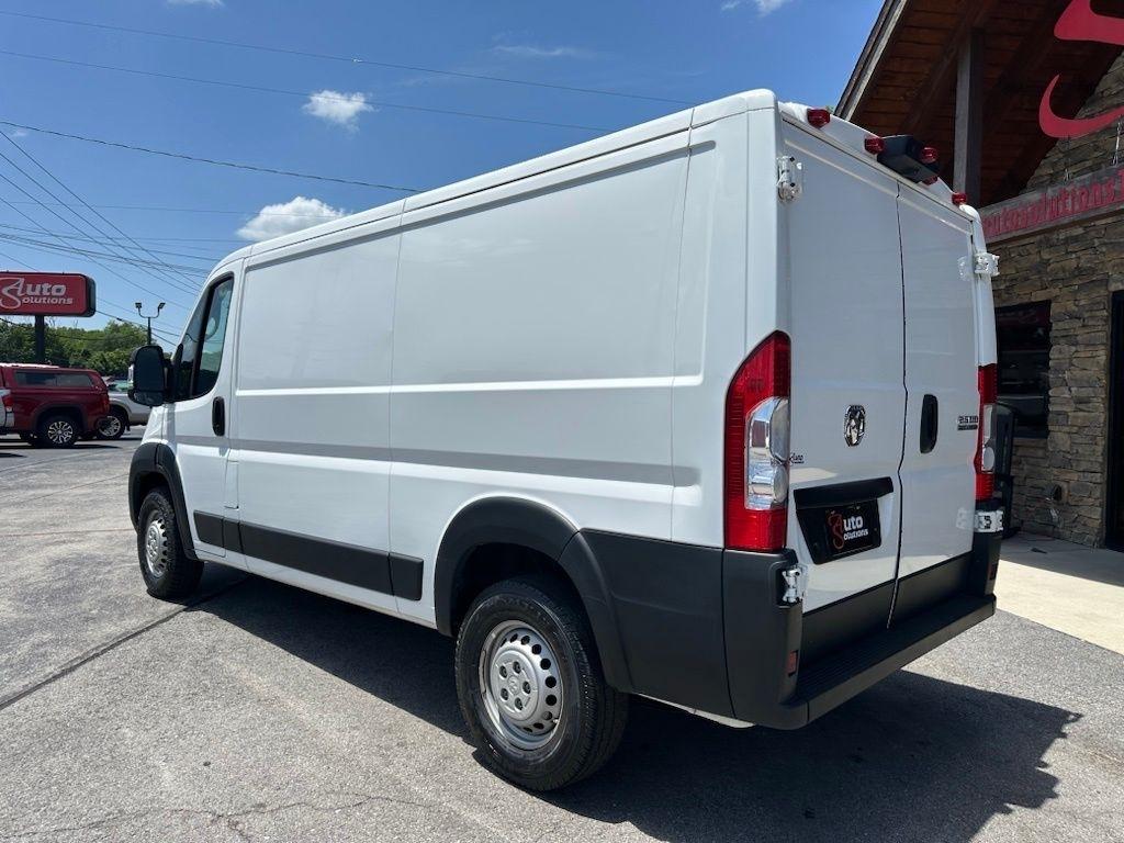 RAM ProMaster Cargo Van Tradesman 2500 Low Roof 136" WB w/Pass Seat 2025